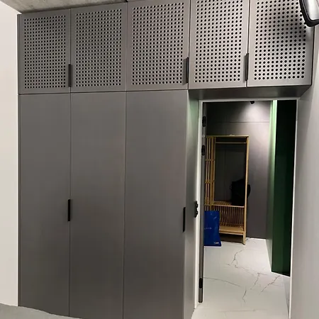 Apartament Lai 15a 2018 And 4018 Parnawa