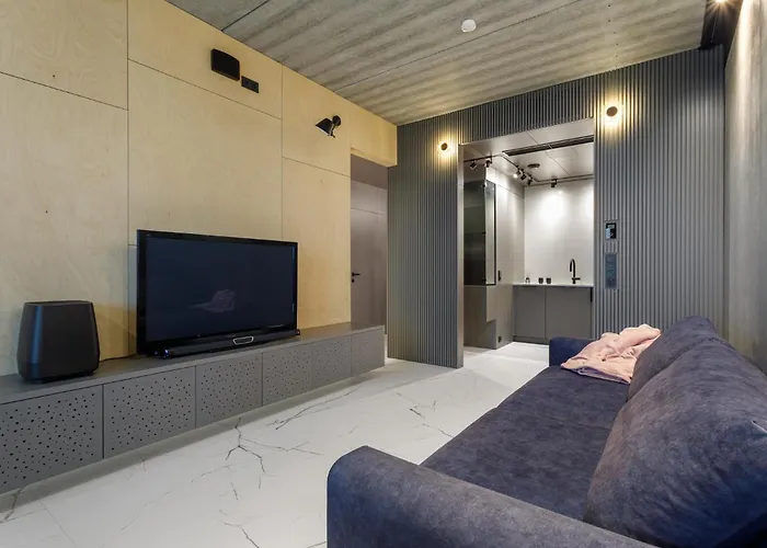 Lai 15a 2018 And 4018 * Parnu